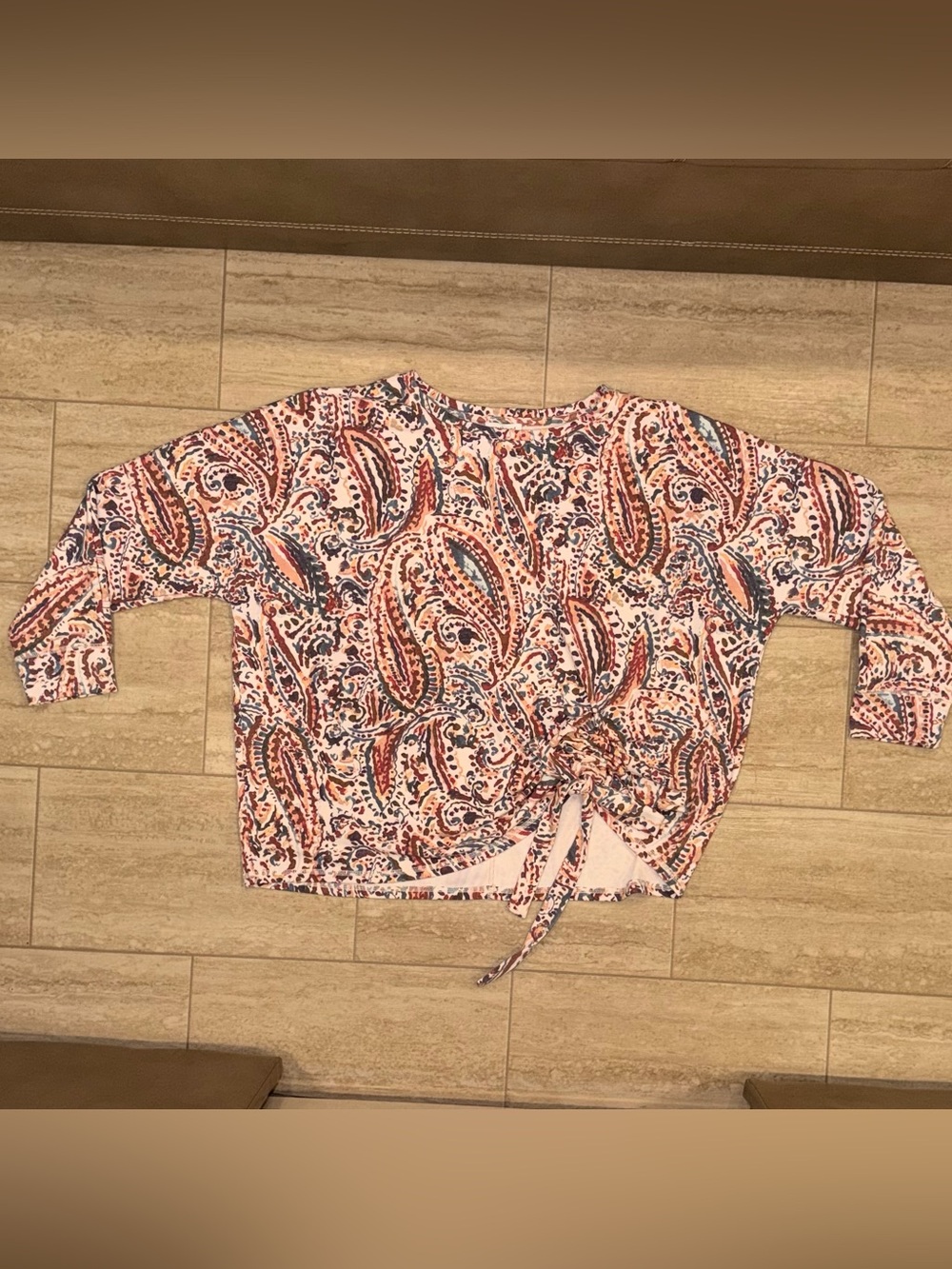 NWOT WESTBOUND Women’s Paisley Tie-Front Top in Pink ,Peach and Navy Size 1X